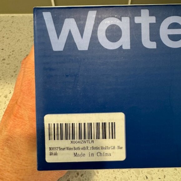 WaterH Boost Smart Water Bottle in Blue, 32 oz - Picture 11 of 15